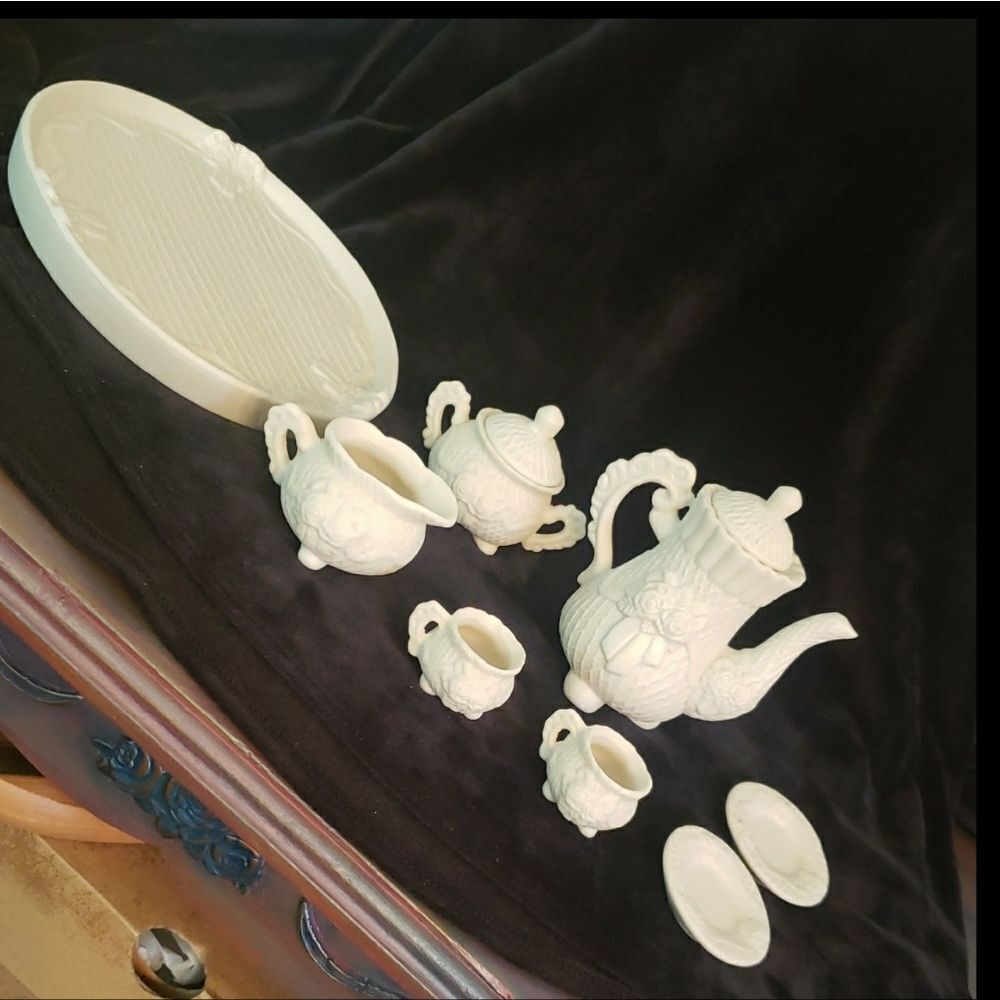 Vintage 10 Pc Miniature Jade (Ceramic) Floral Tea Set - Picture 3 of 12